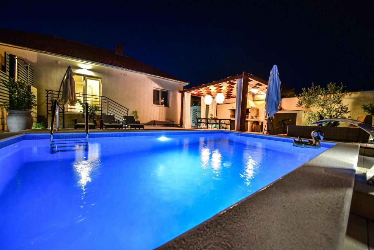Villa Teuta Zara Esterno foto
