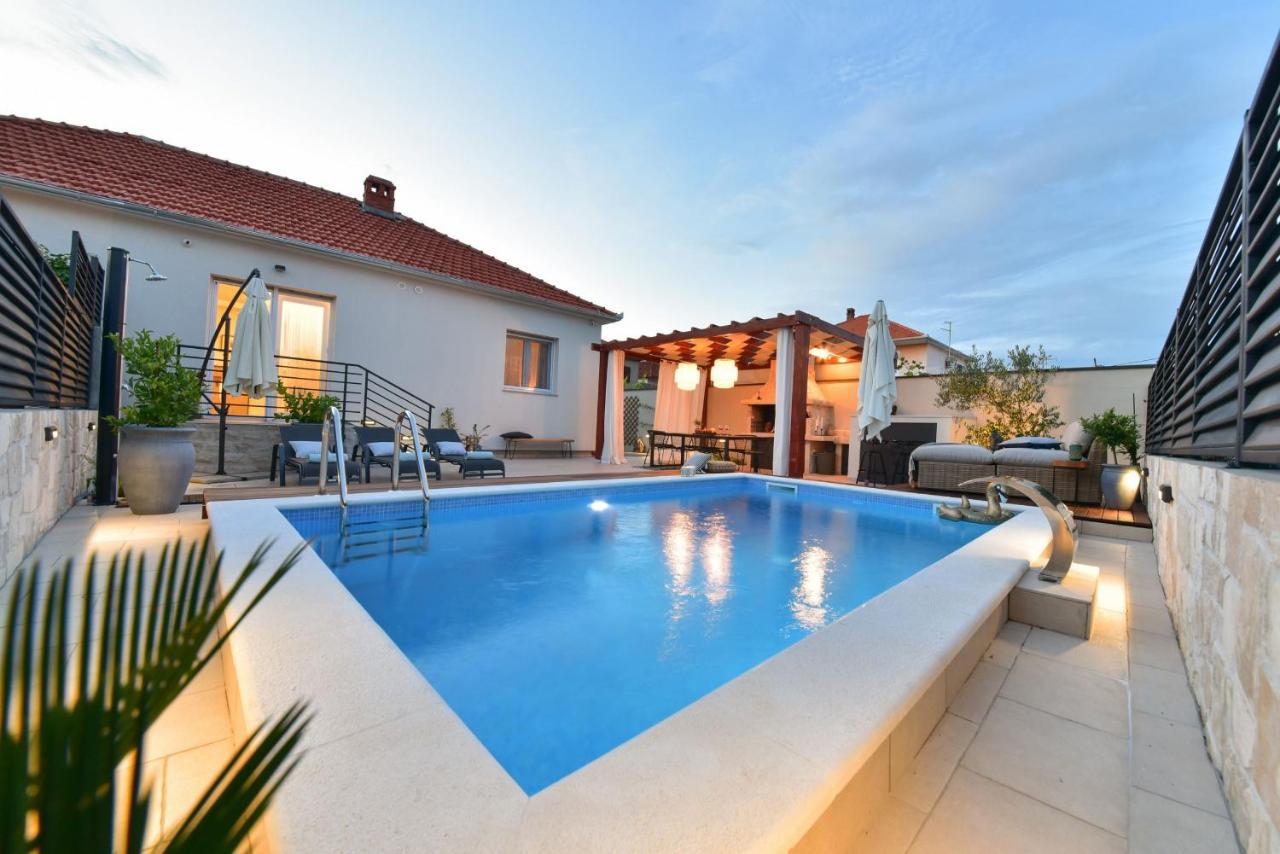 Villa Teuta Zara Esterno foto